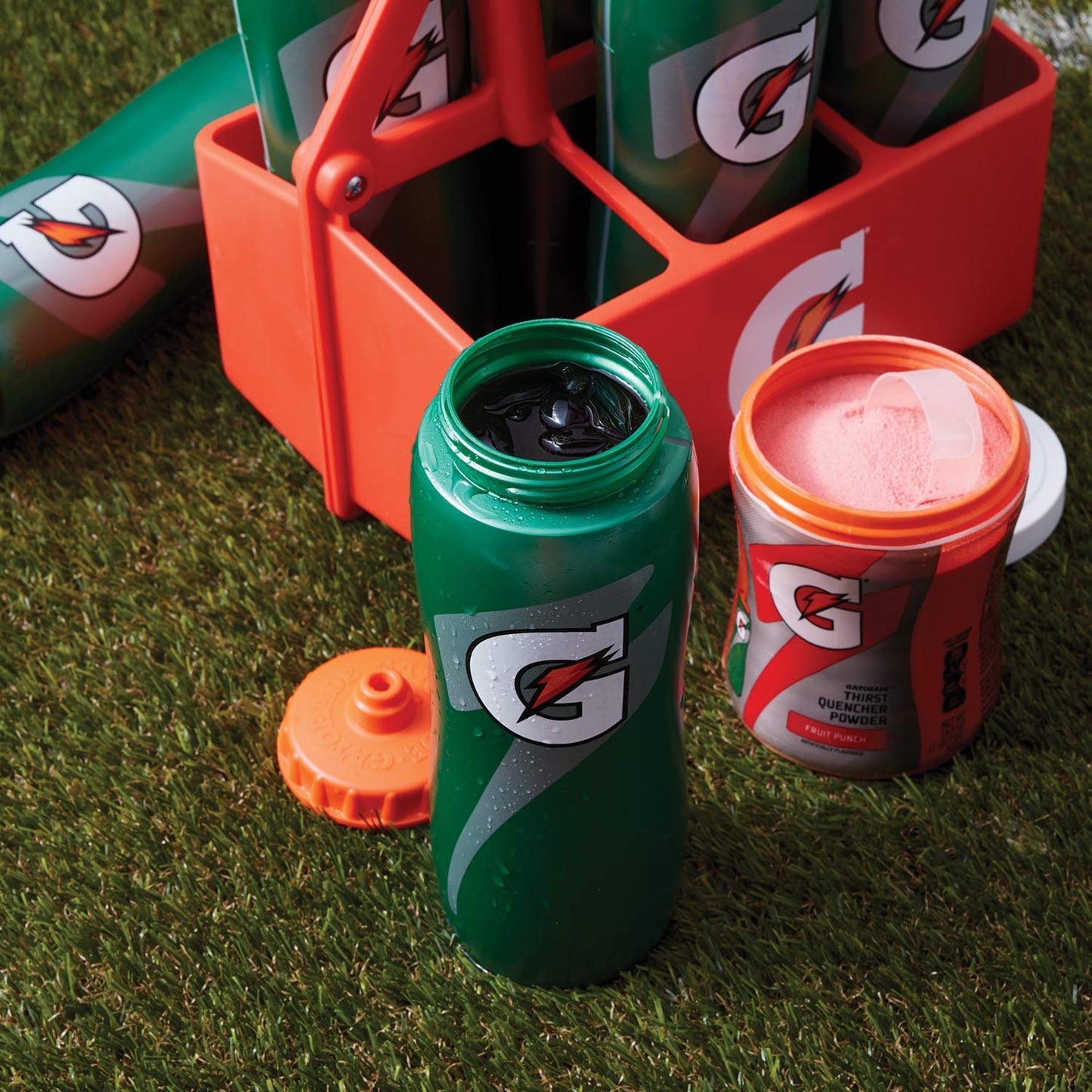 Gatorade 'G' Squeeze Bottle, Clear Hydro-View strip, High Flow Valve 32oz